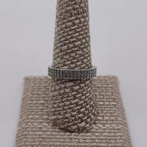 Size 9 Sterling Silver Pavement Style Cubic Zirconia Ring A2133